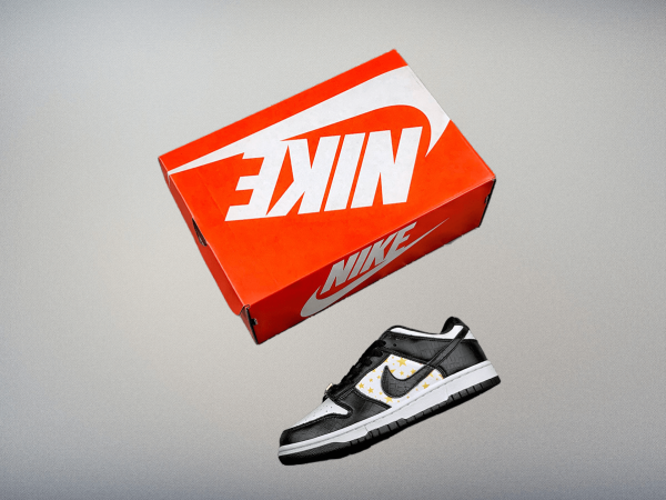 Superme x Dunk SB Low “Black Stars”
