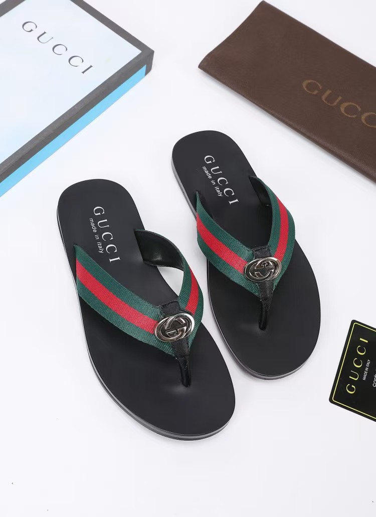 GUCCI flat slippers