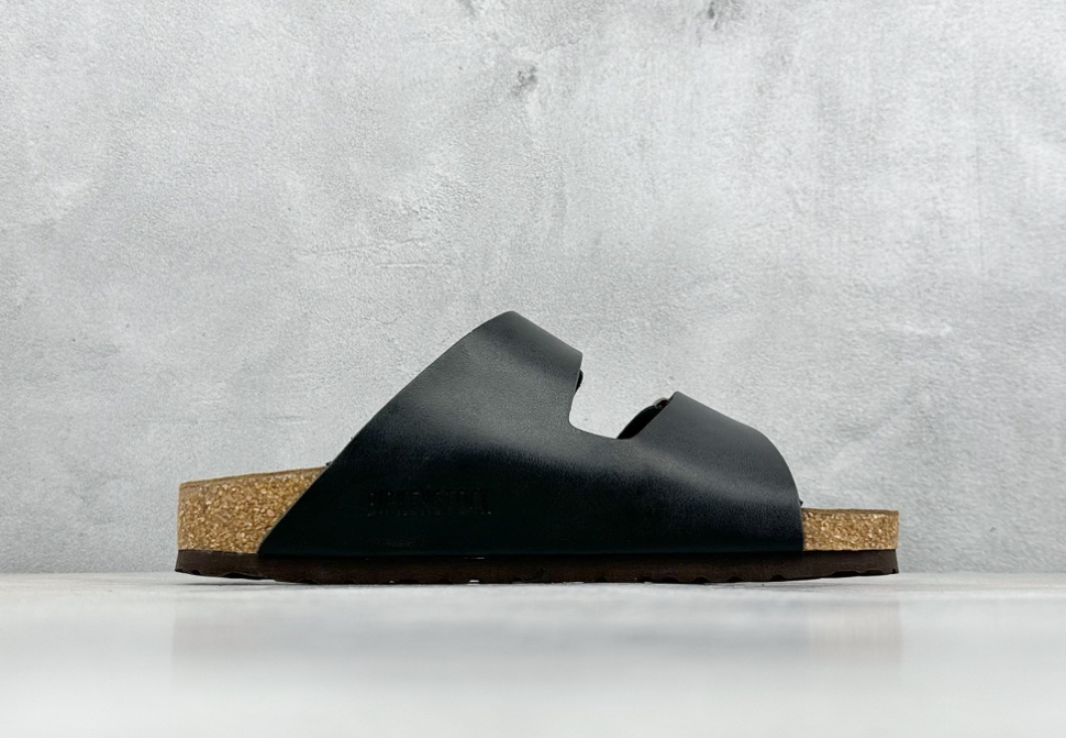 BIRKENSTOCK Neutral Cork Classic Versatile Sandals