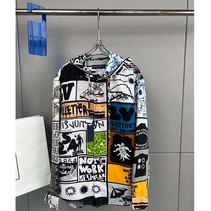 Louis Vuitton Men Hooded Silk Blend Overshirt Fanzine Signature Printed 1AFAV7