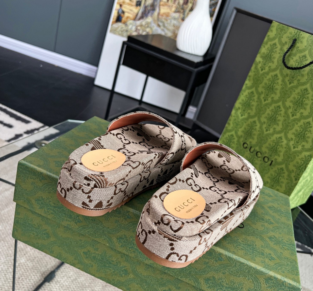 Adidas collaboration classic brown retro canvas slippers