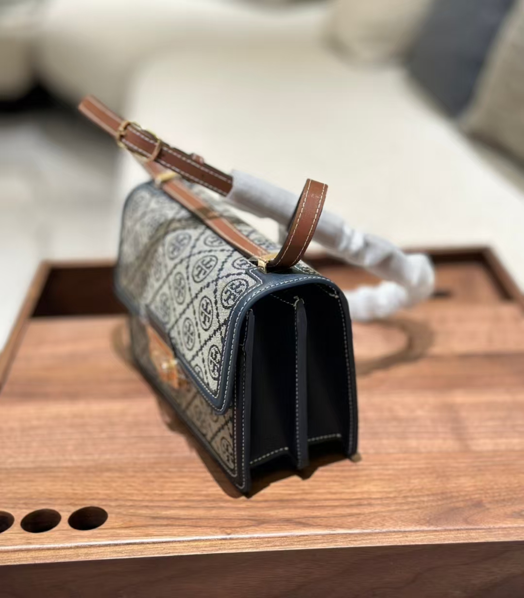 Torybruch Shoulder Backpack Classic Pattern