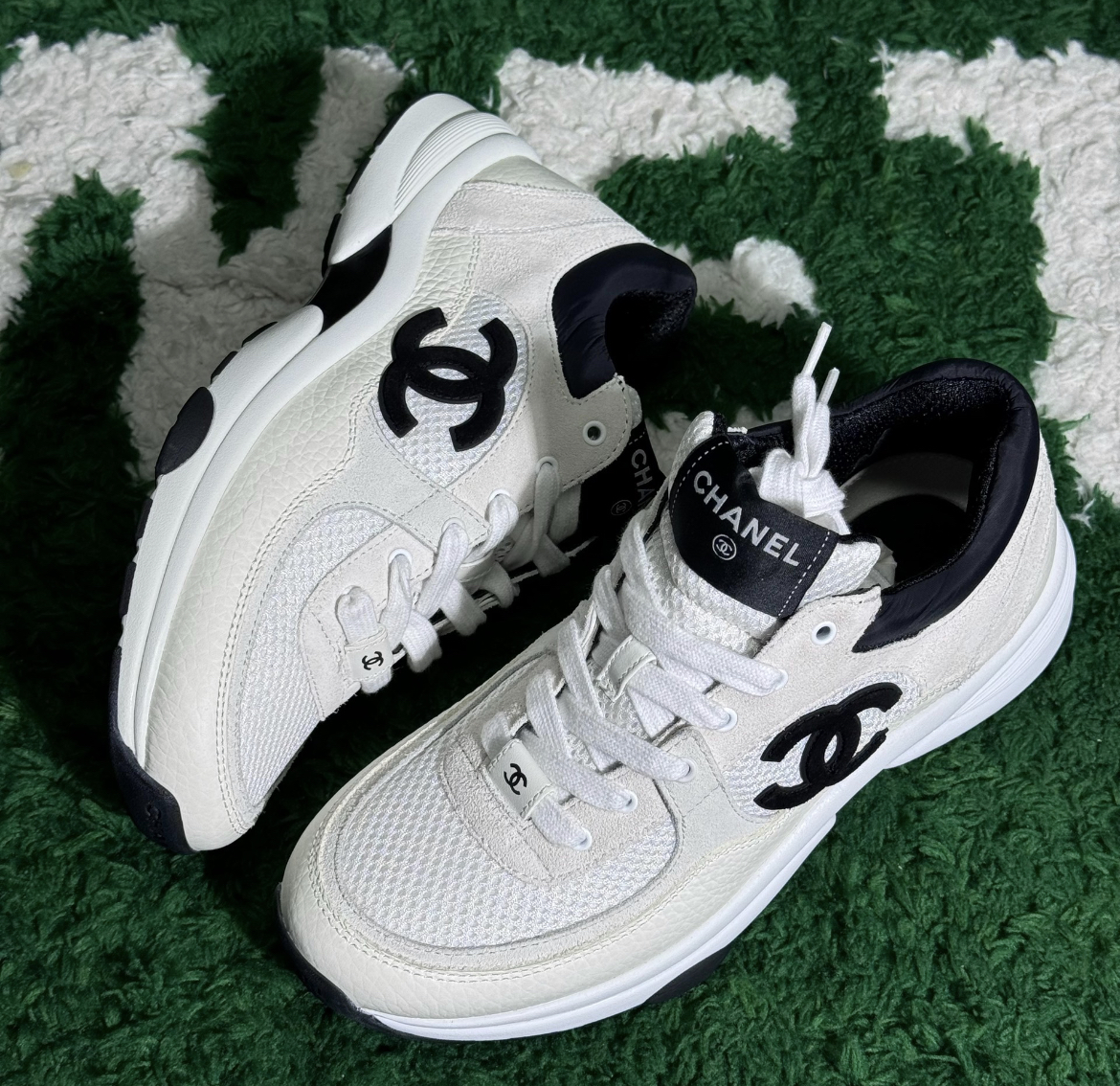 Chanel black and white panda running shoes