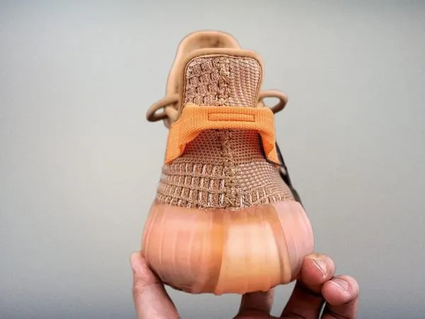 Yeezy350 Boost V2 “Clay”