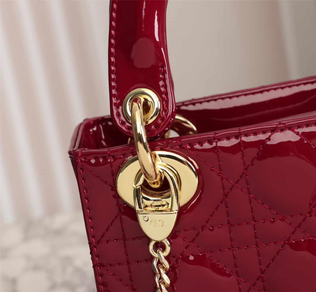 Dior The LADY DIOR Bag Cherry Red Patent Cannage Calfskin M0505OWCB_M323  AAA Quality