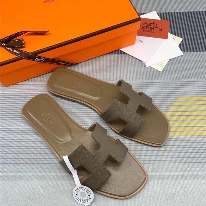 Hermes Oran sandal