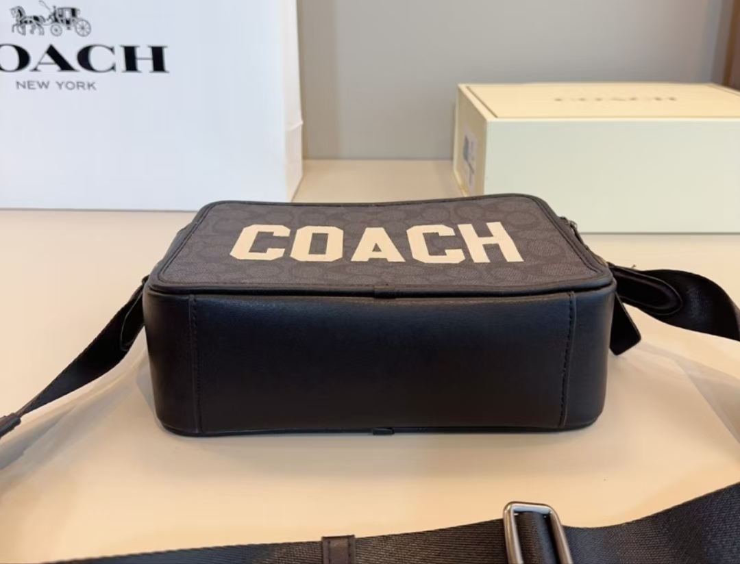 GUCCL Graham Black Classic Men's Bag