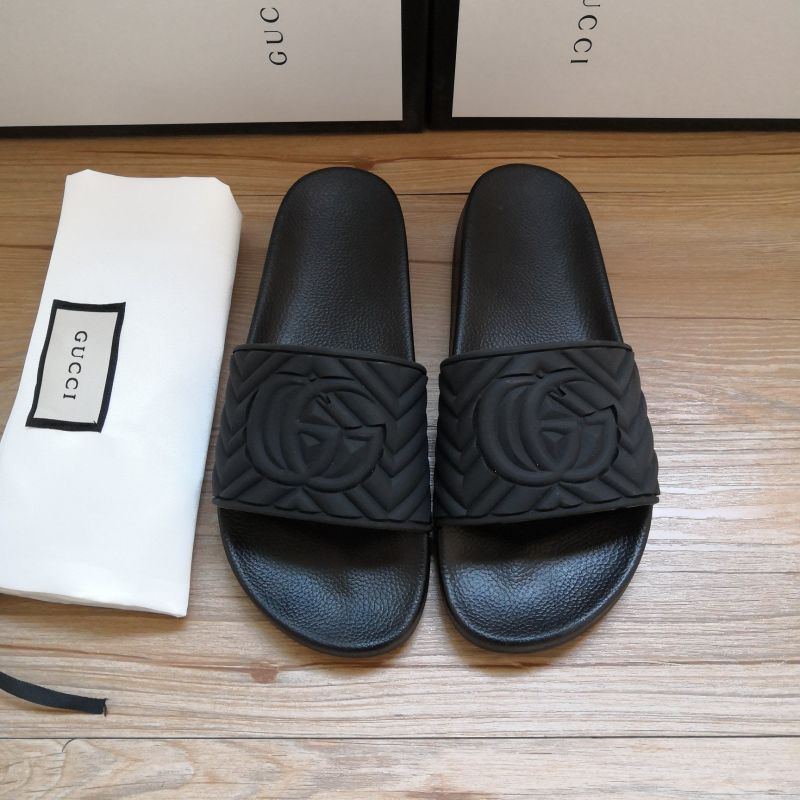Gucci GG Matelasse Slide 601041