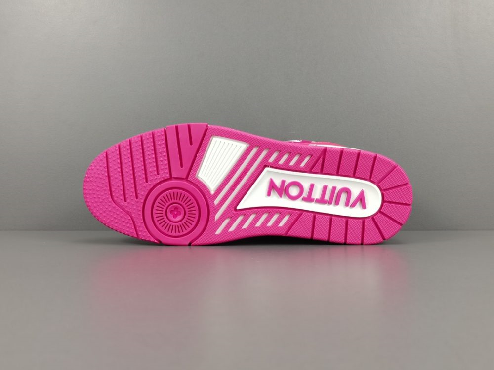 Louis Vuitton Trainer Fuchsia