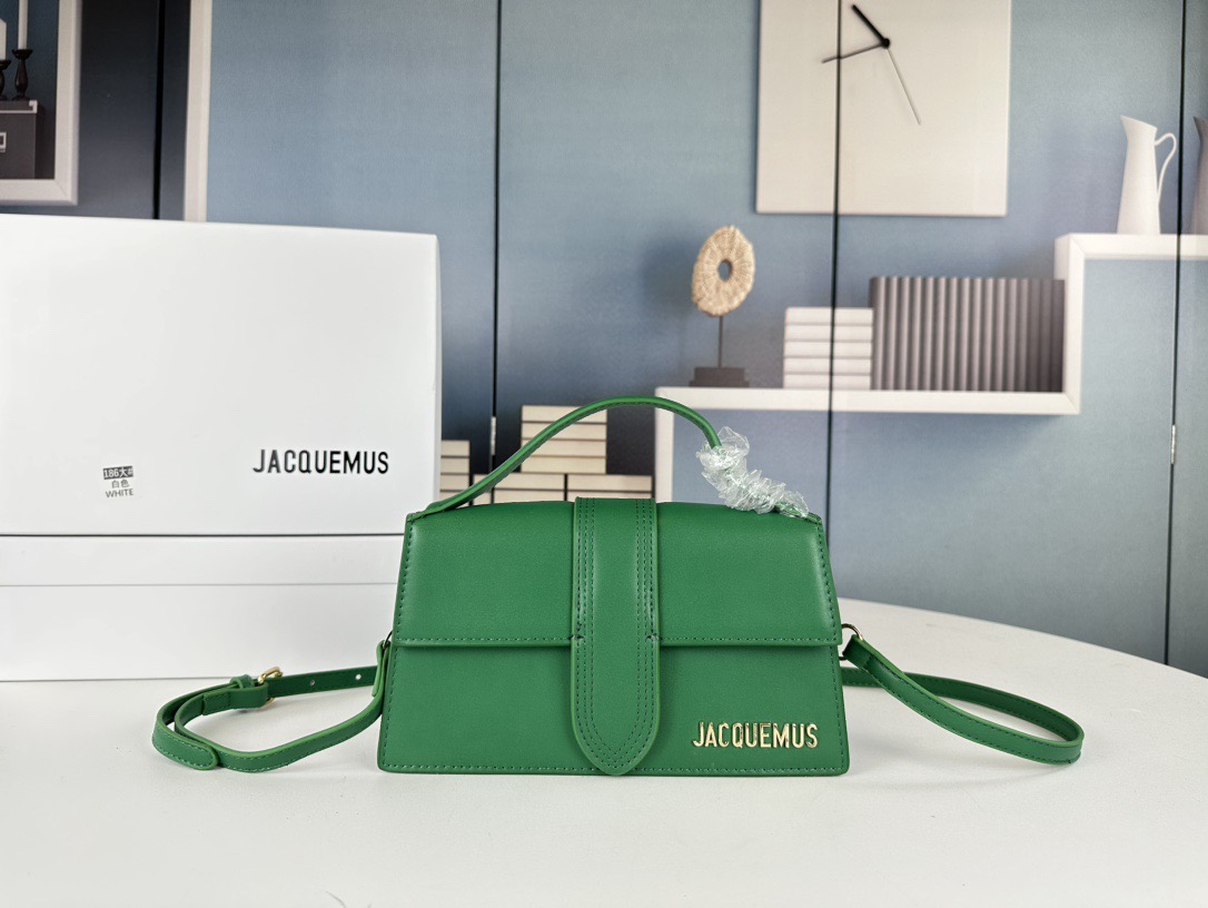 Jacquemus Le Bambinou Shoulder Handbag