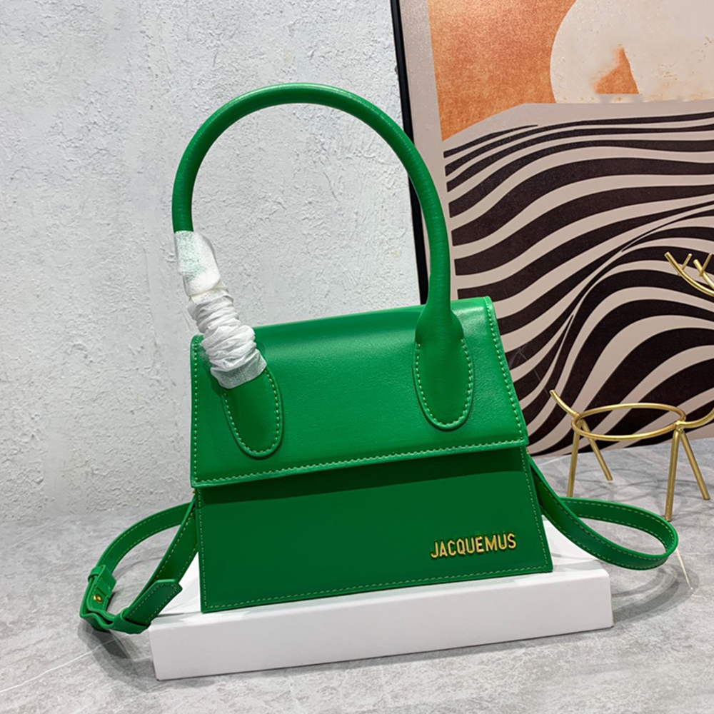 Jacquemus Le Grand Chiquito Medium Tote Lipstick Bag