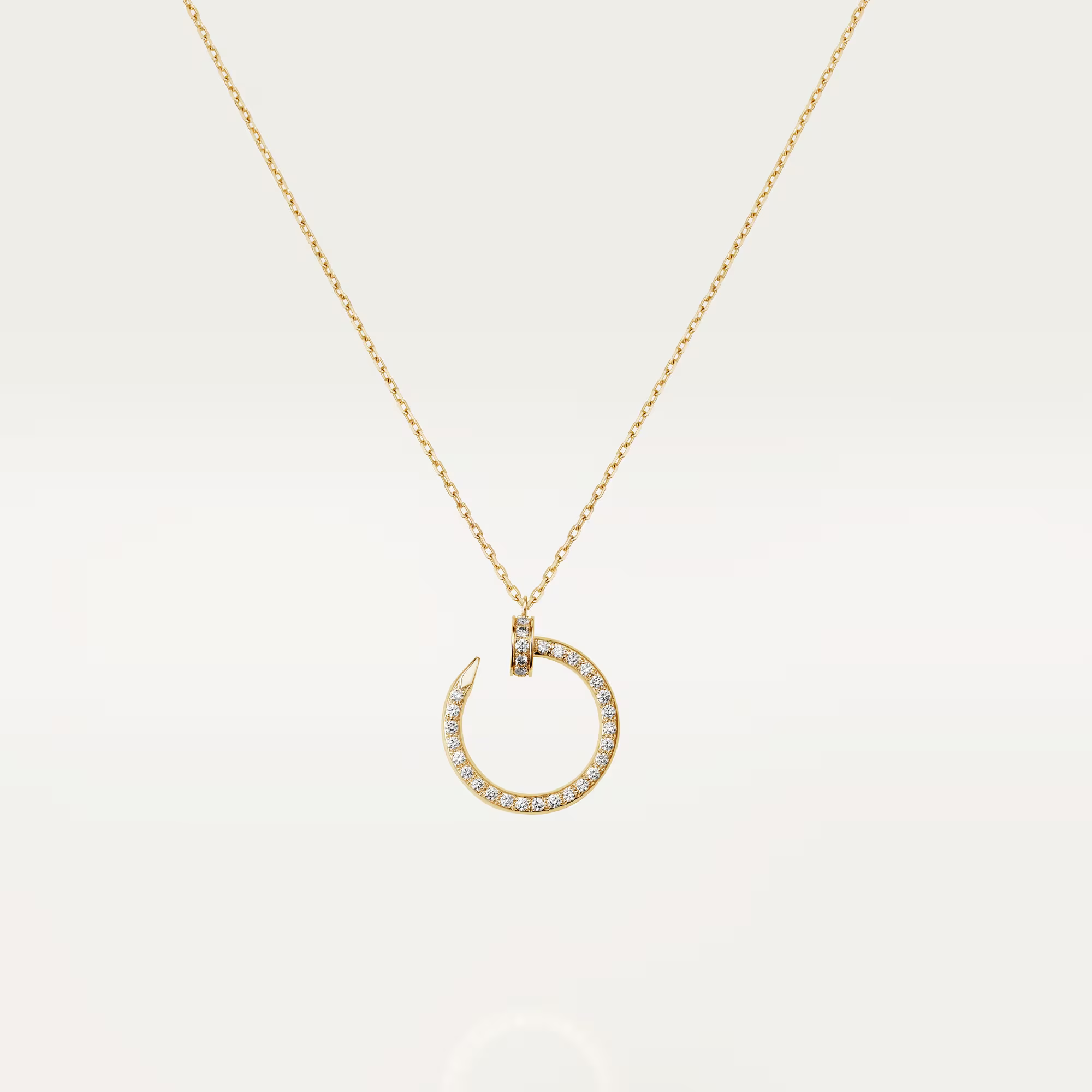 Cartier pendant diamonds