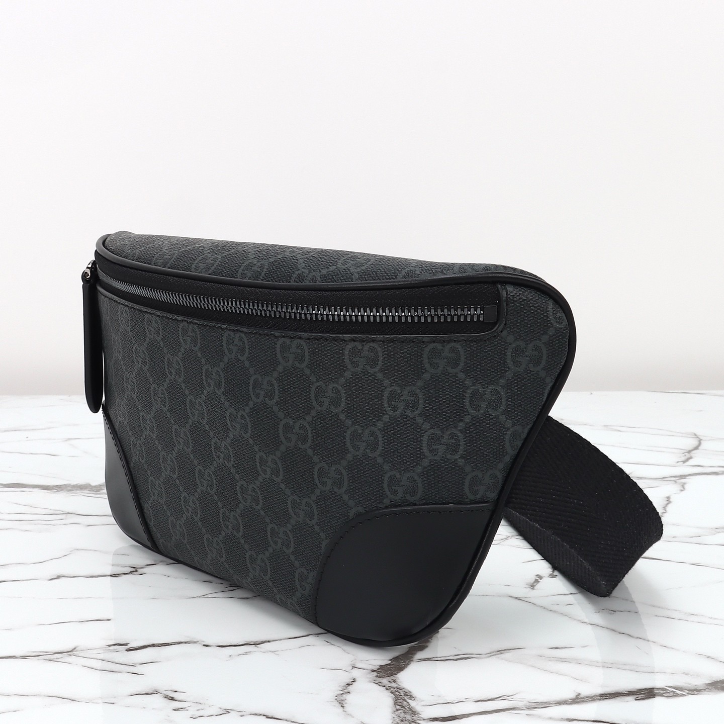 GUCCI Emblem GG medium belt bag