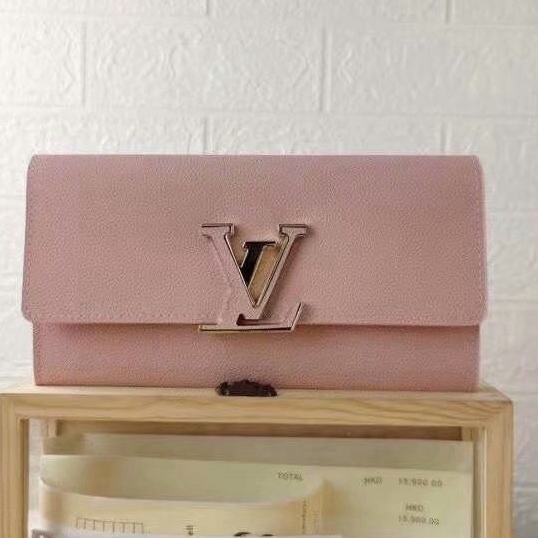 Louis Vuitton LV Capucines Taurillon Wallet