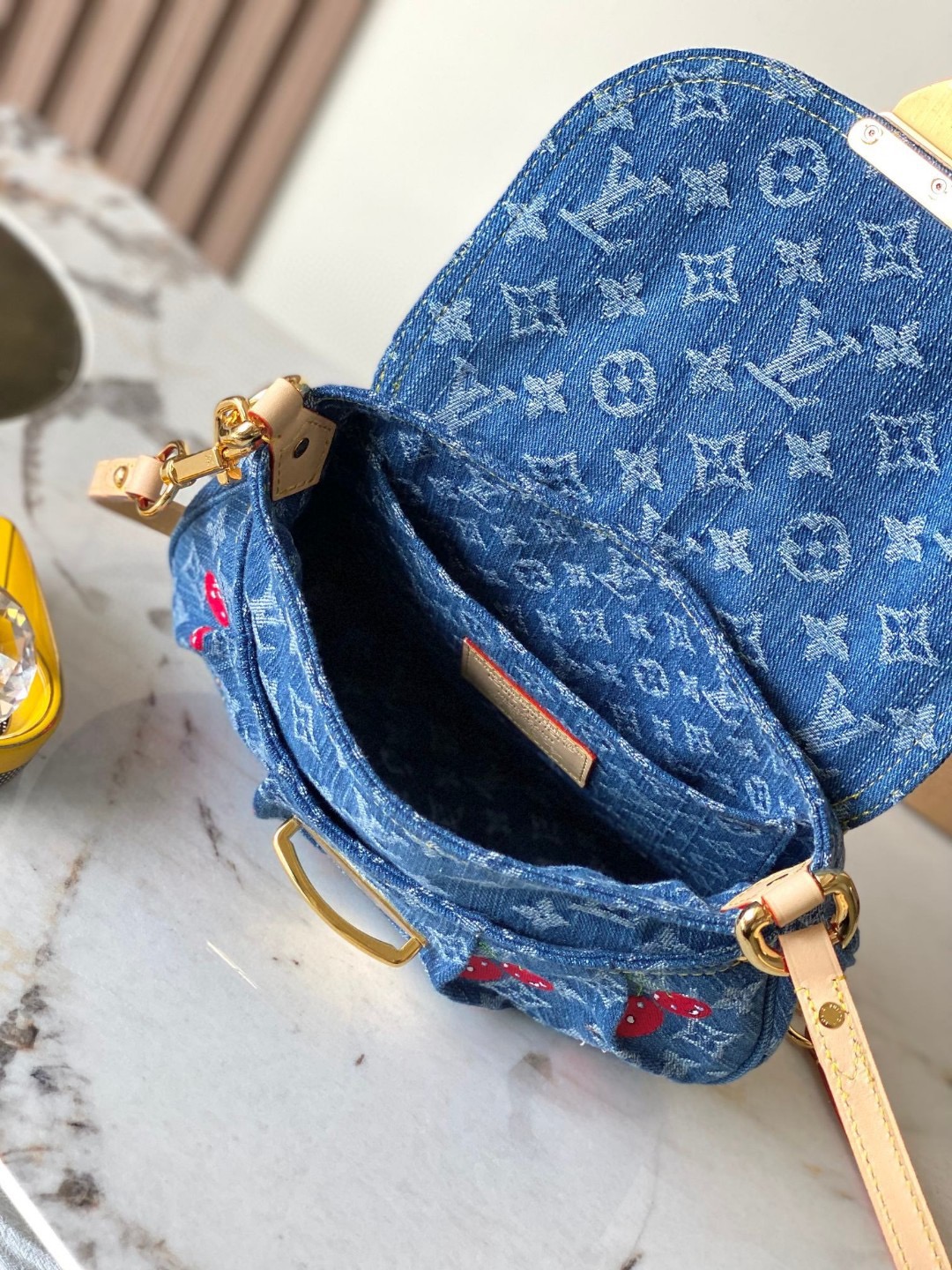 Louis Vuitton New Cherry Print Handbag M13680