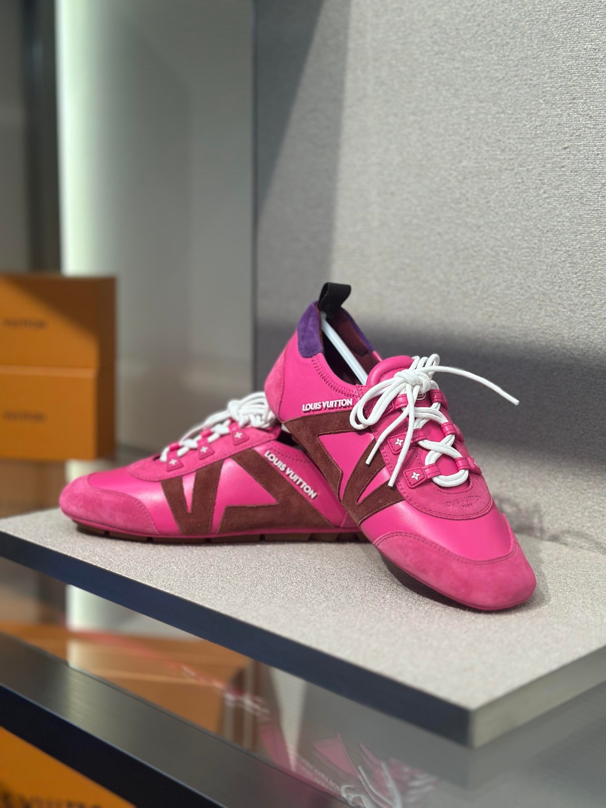 Louis Vuitton lv German training shoes flat shoes