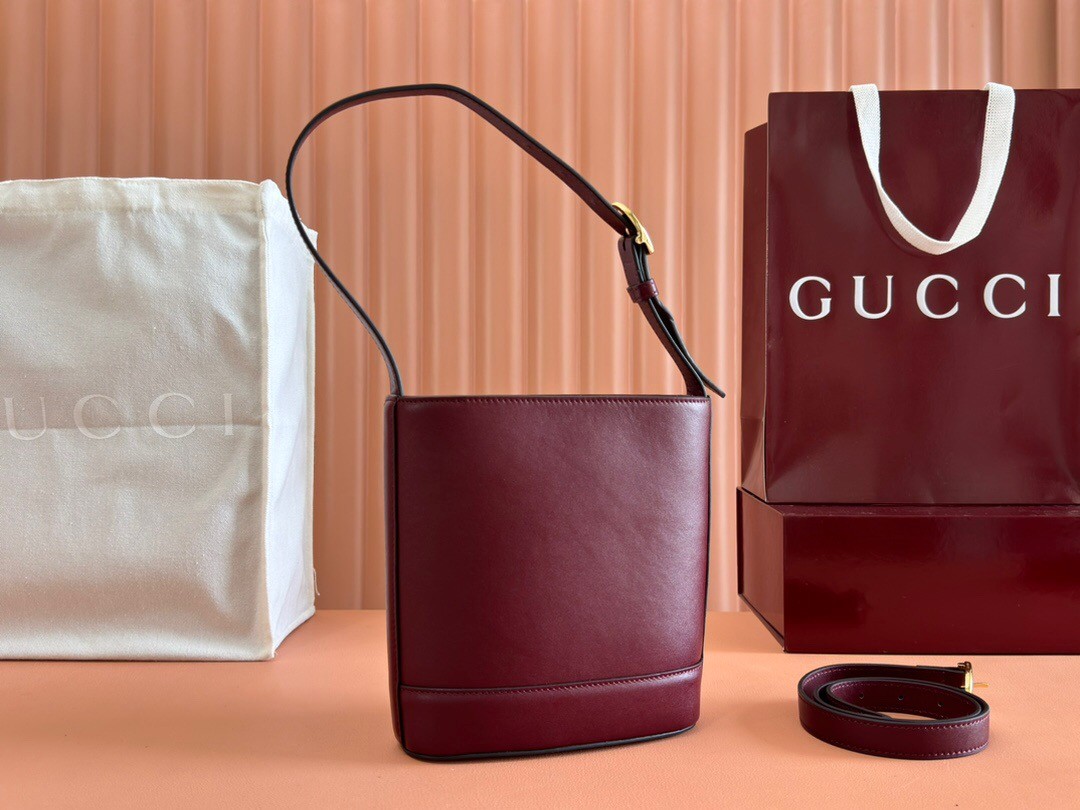 Gucci 73 mini shoulder Bag