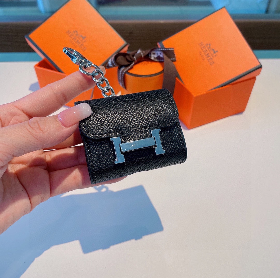 Hermès Headphone Bag Jewelry