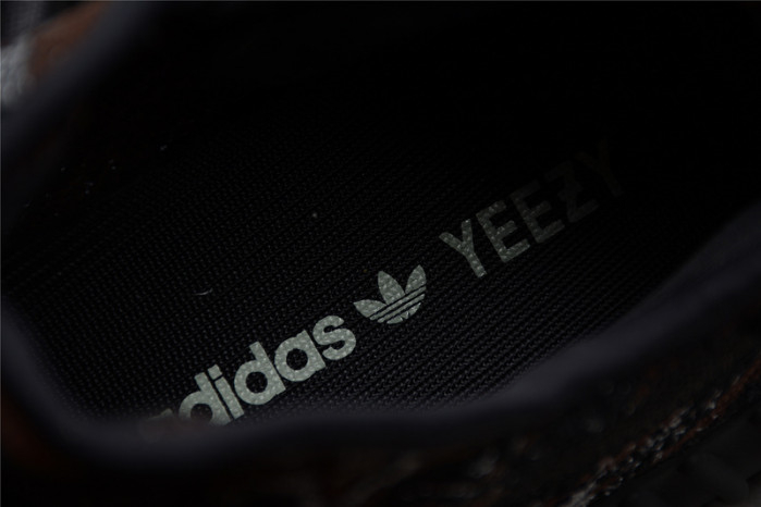 Yeezy Boost 350 V2 