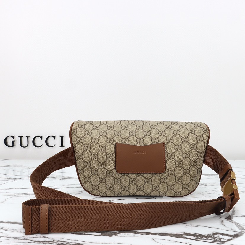GUCCI Emblem GG medium belt bag