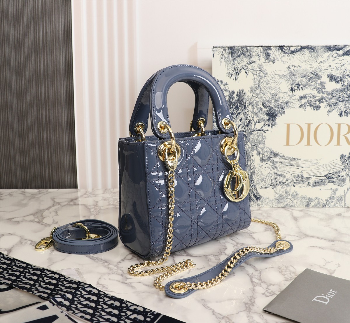 Dior The LADY DIOR Bag M0505OWCB_M323  AAA Quality