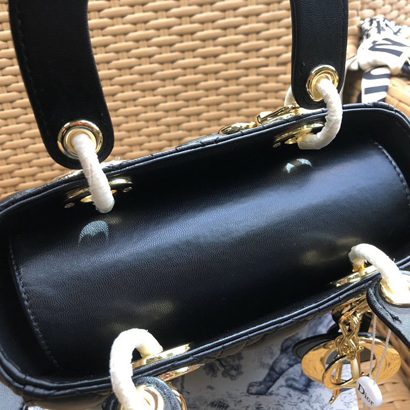 Dior The LADY D-LITE Bag AAA Quality