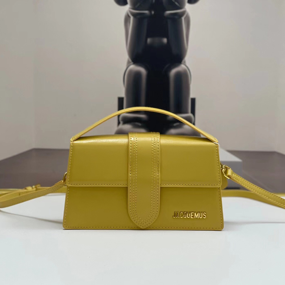 Jacquemus Leather Shoulder Bags