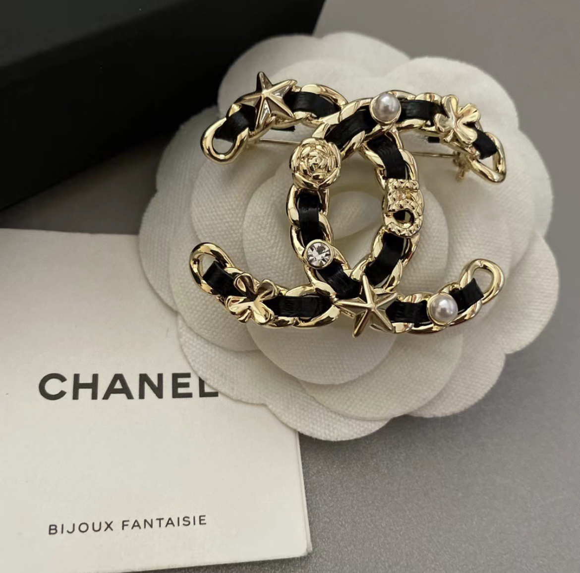 Chanel vintage double c diamond and pearl brooch Jewelry