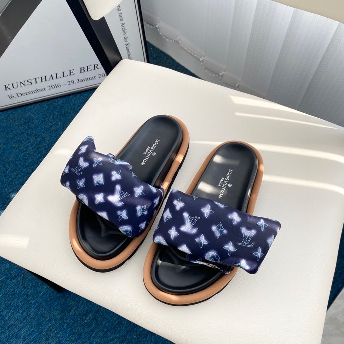 Louis Vuitton LV Pillow Casual Slippers Slide Sandal