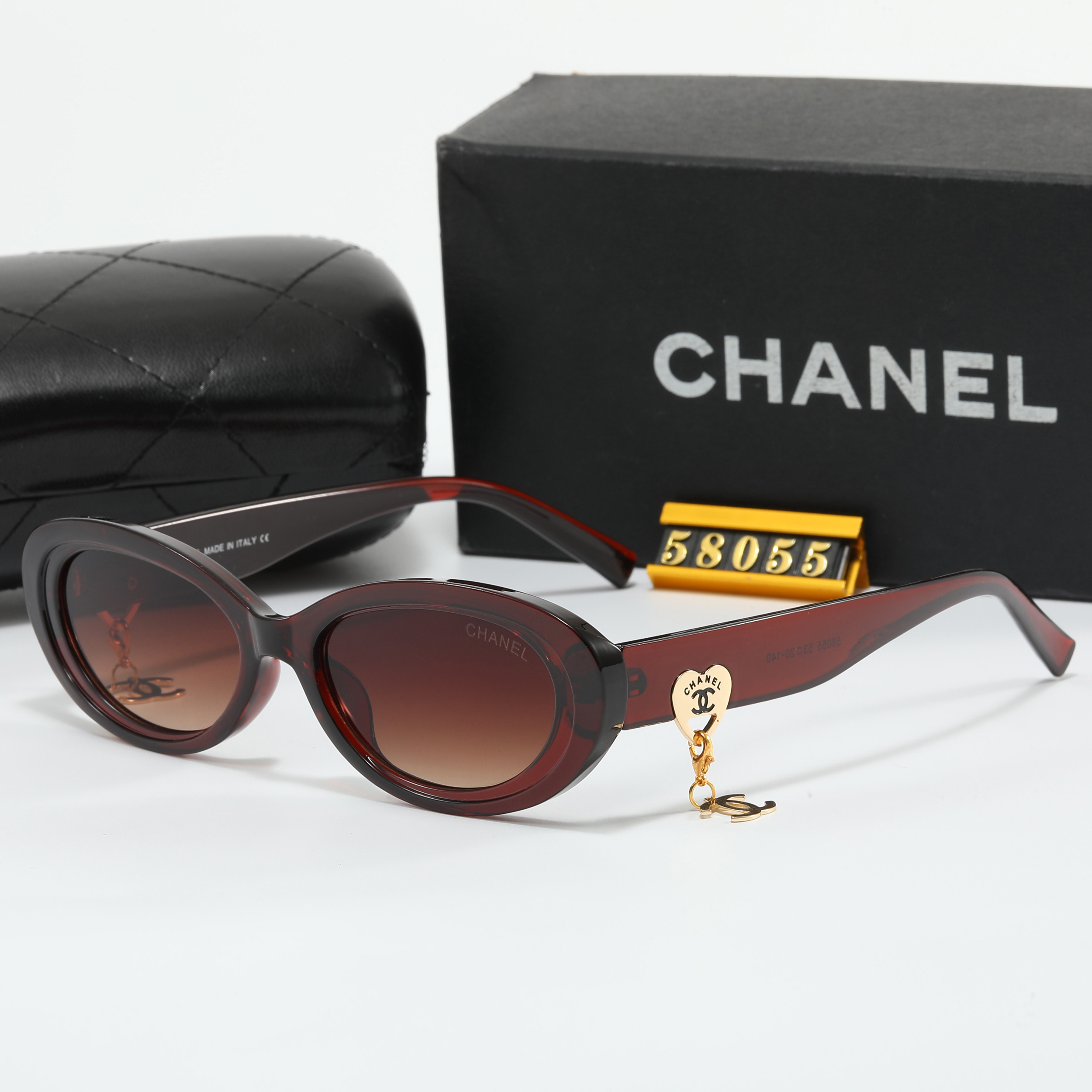 Chanel logo pendant on temple sunglasses