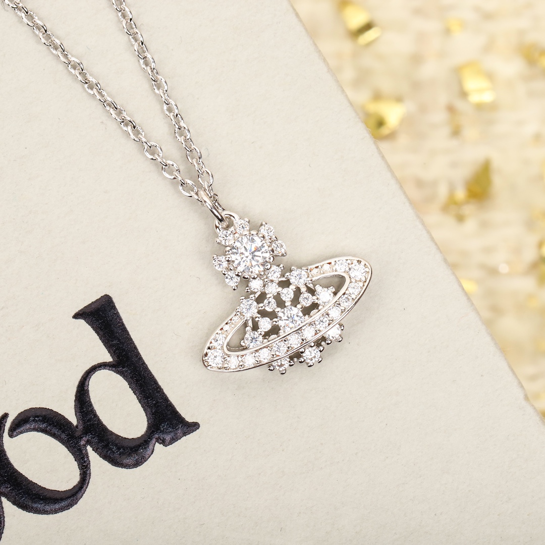 Vivine westwood Diamond Hollow Saturn Necklace Jewelry