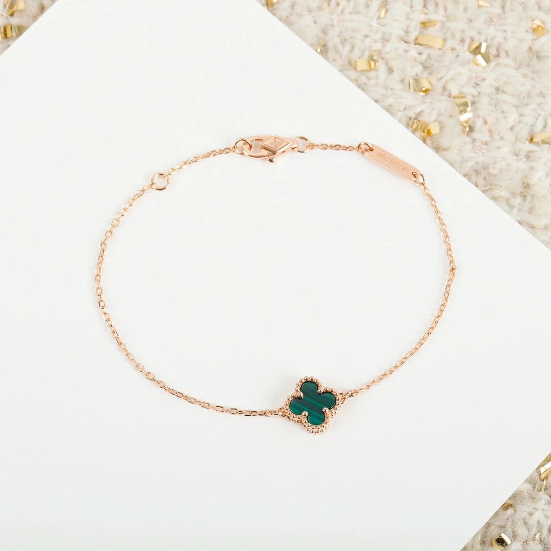 Van Cleef&Arpels VCA Single alhambra Bracelet Jewelry