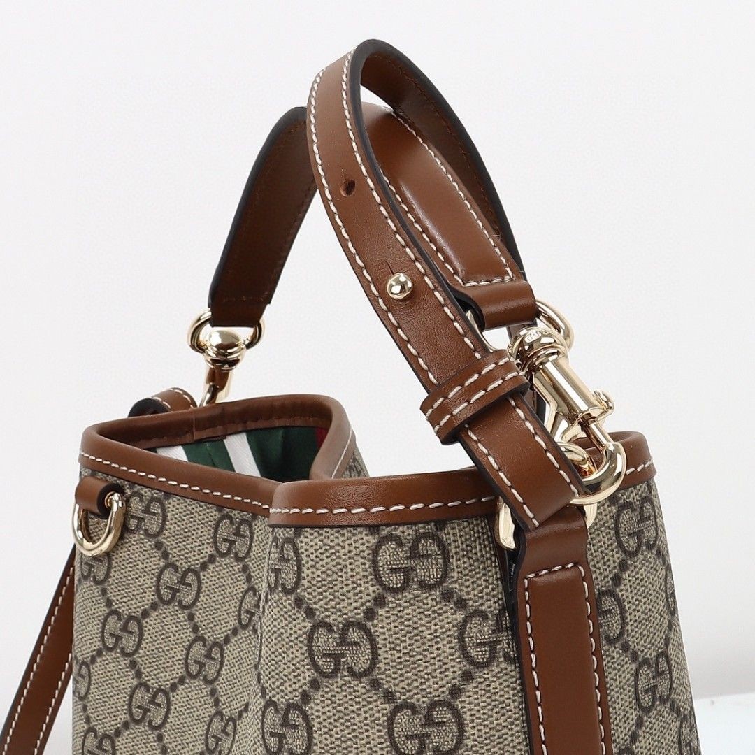 GUCCI Emblem mini bucket bag