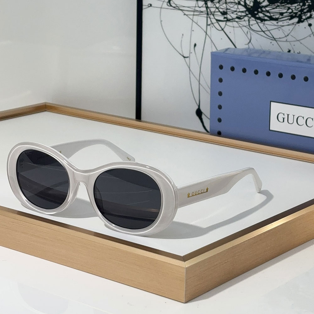 Gucci  Stylish  sunglasses Top quality