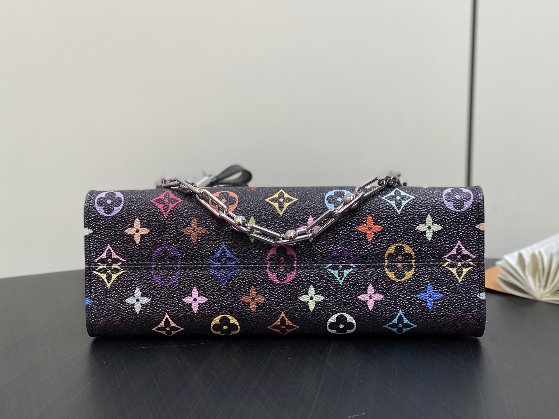 Louis Vuitton x TM ONTHEGO EAST WEST CHAIN ​​Handbag