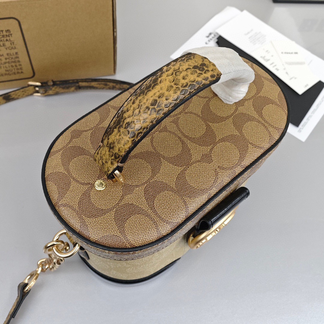 Coach cosmetic case bag