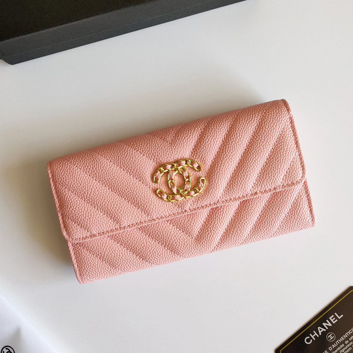 Chanel Hollow logo buckle wallet