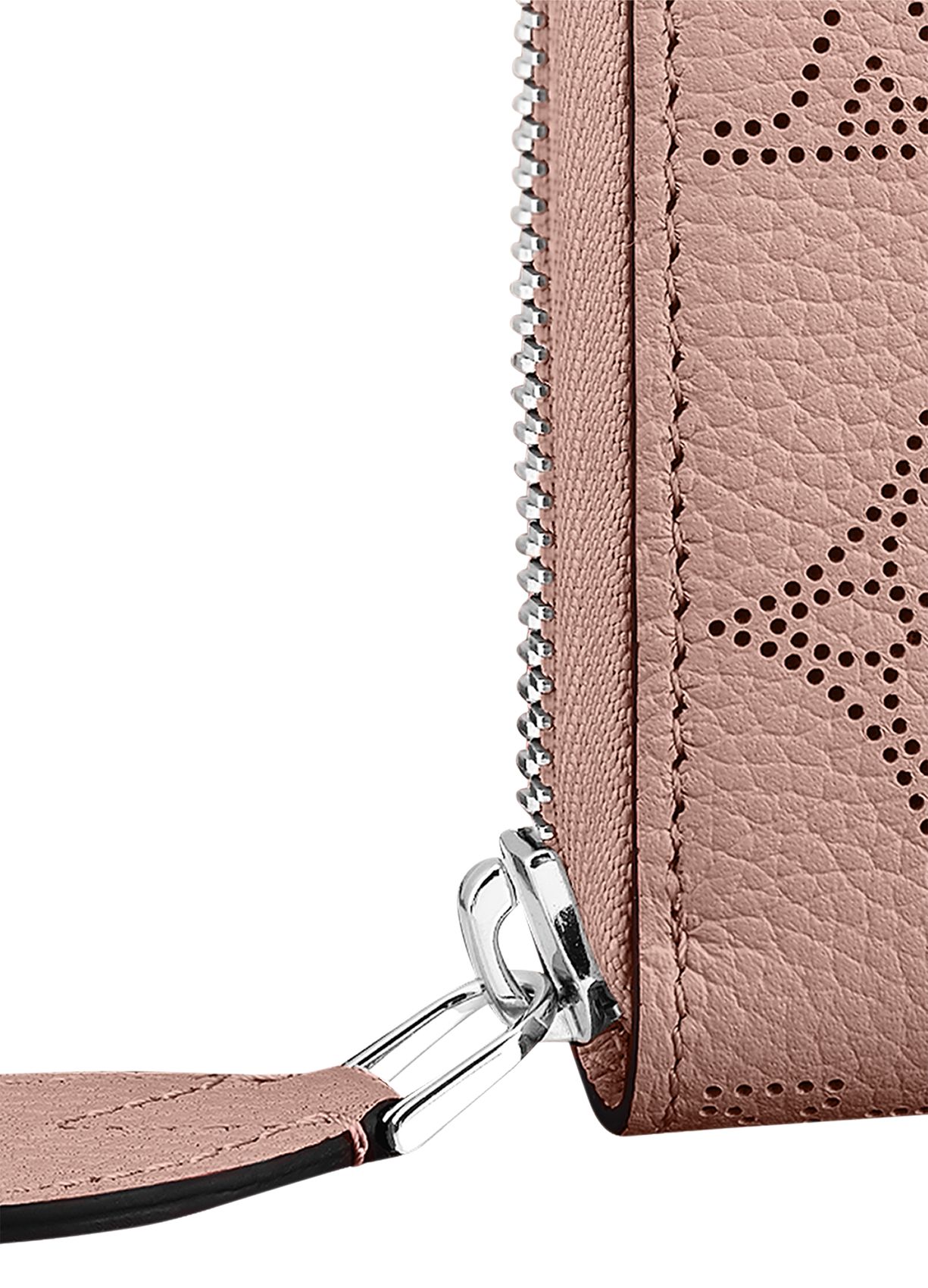 LOUIS VUITTON Zippy Wallet