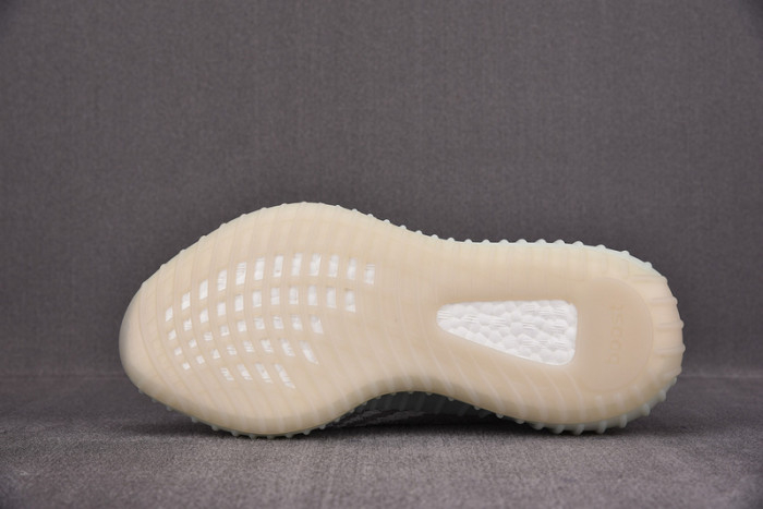 Yeezy Boost 350 V2 Blue Tint B37571