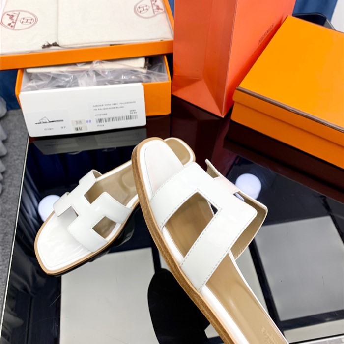 Hermes Oran sandal
