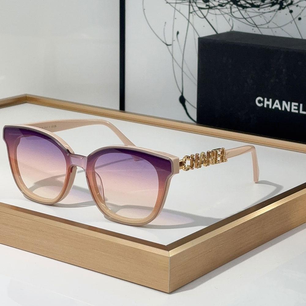 Chanel Mirror leg Hollowed out Logo Sunglasses Top quality