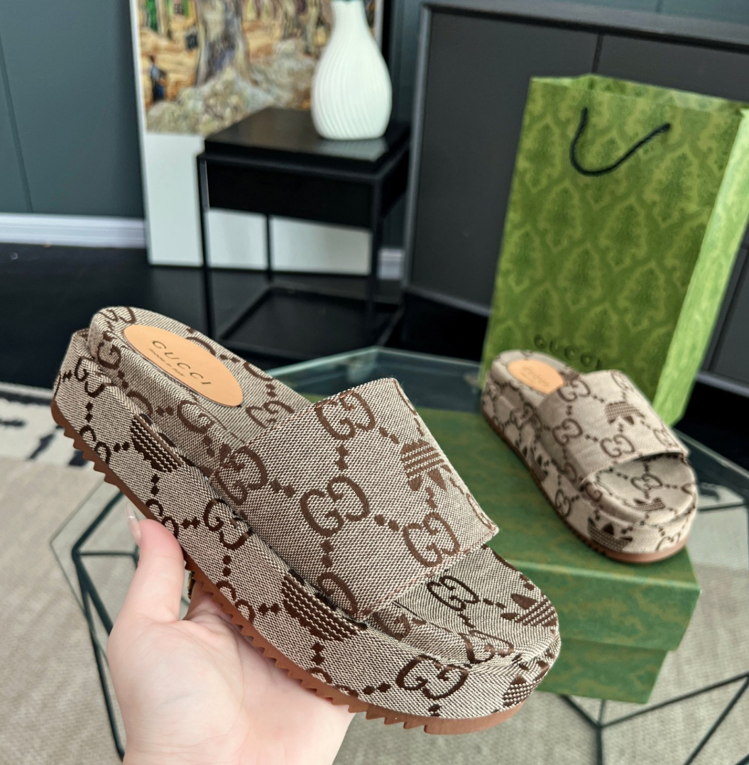 Adidas collaboration classic brown retro canvas slippers