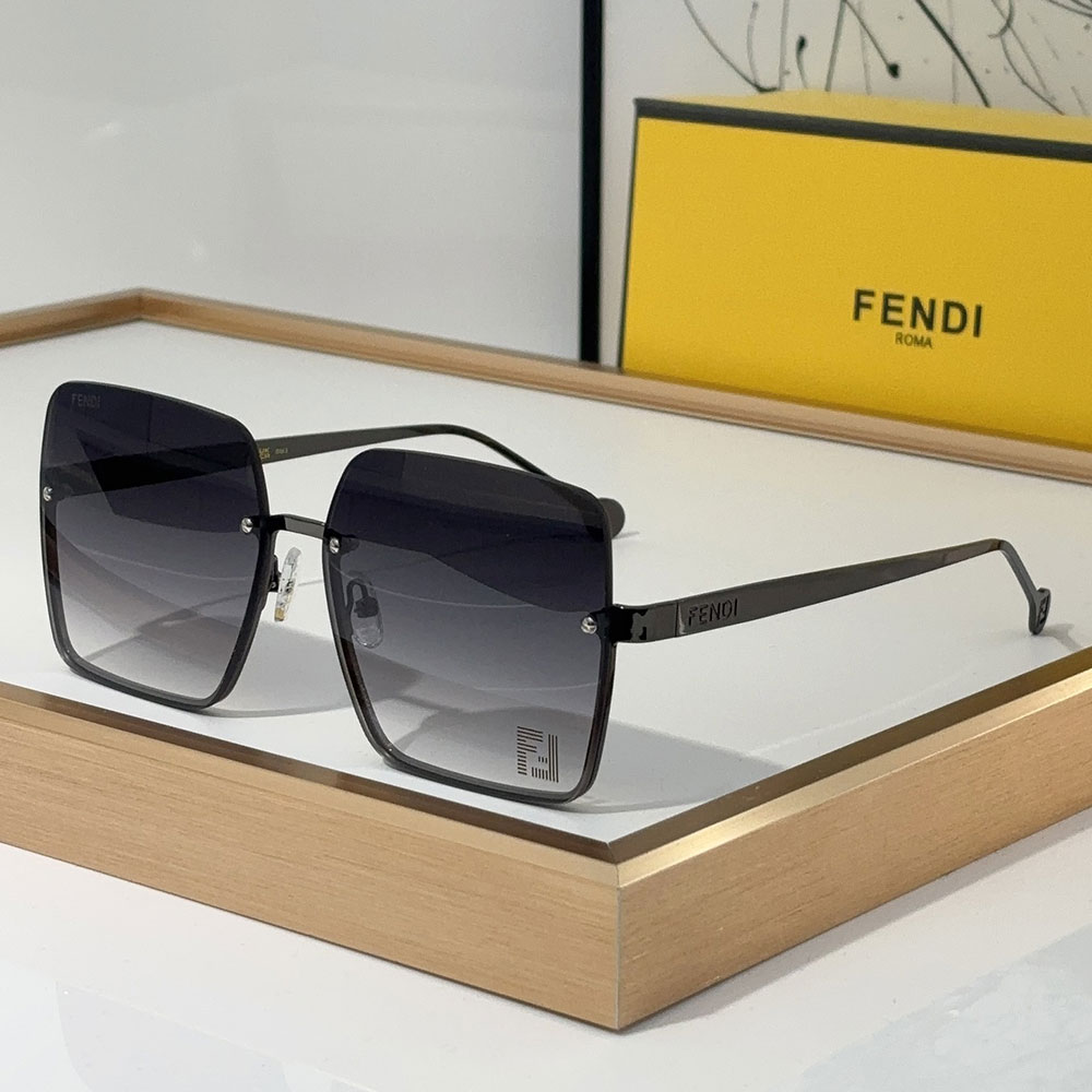 Fendi Butterfly Metal Frame Mirror Sunglasses Top quality