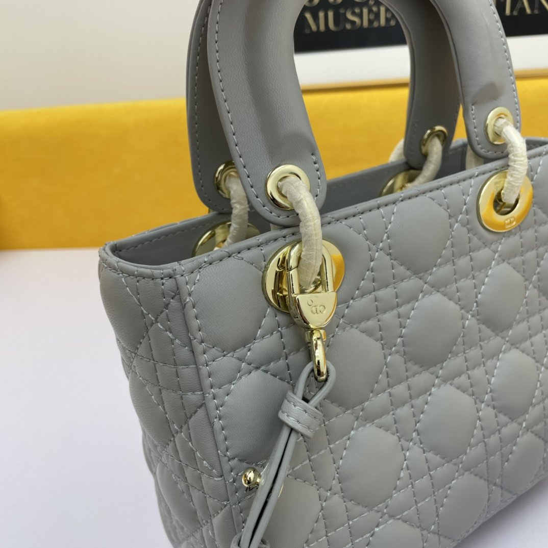 Dior The LADY D-LITE Bag AAA Quality