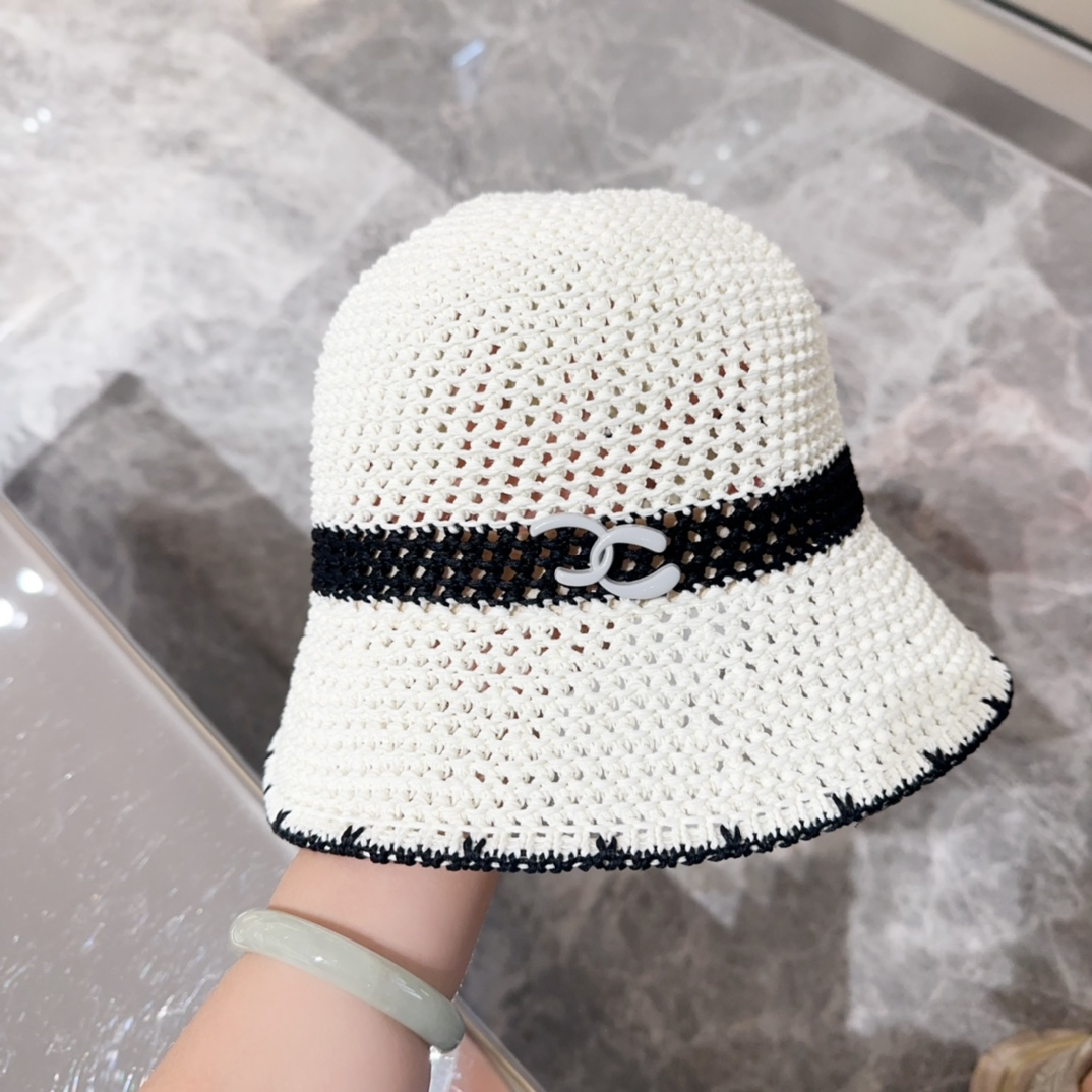Chanel Wear a Fisherman's Hat Sunhat