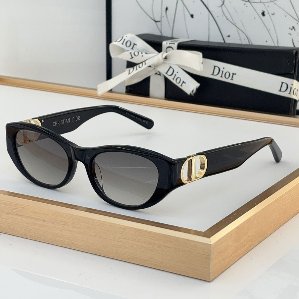 Dior The Hollow Logo of The Mirror Leg sunglasses Top quality