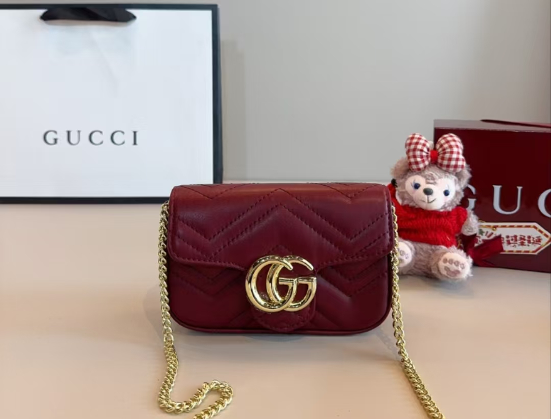 GUCCI Saddle bag mini armpit bag