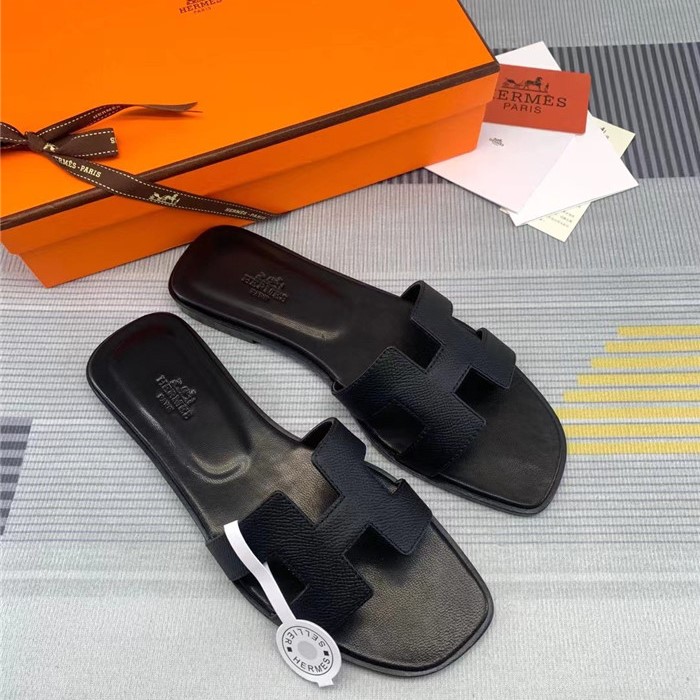 Hermes Oran sandal