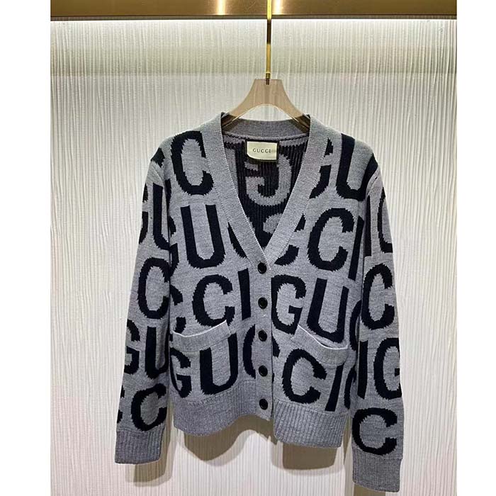 Gucci Men GG Cardigan Gucci Intarsia Grey Wool Blue V-Neck Dropped Shoulder Long Sleeves Two Pockets