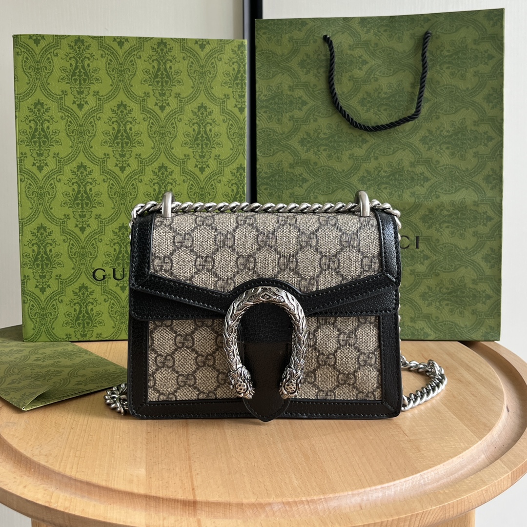 GUCCI Mini Dionysus Shoulder Bag